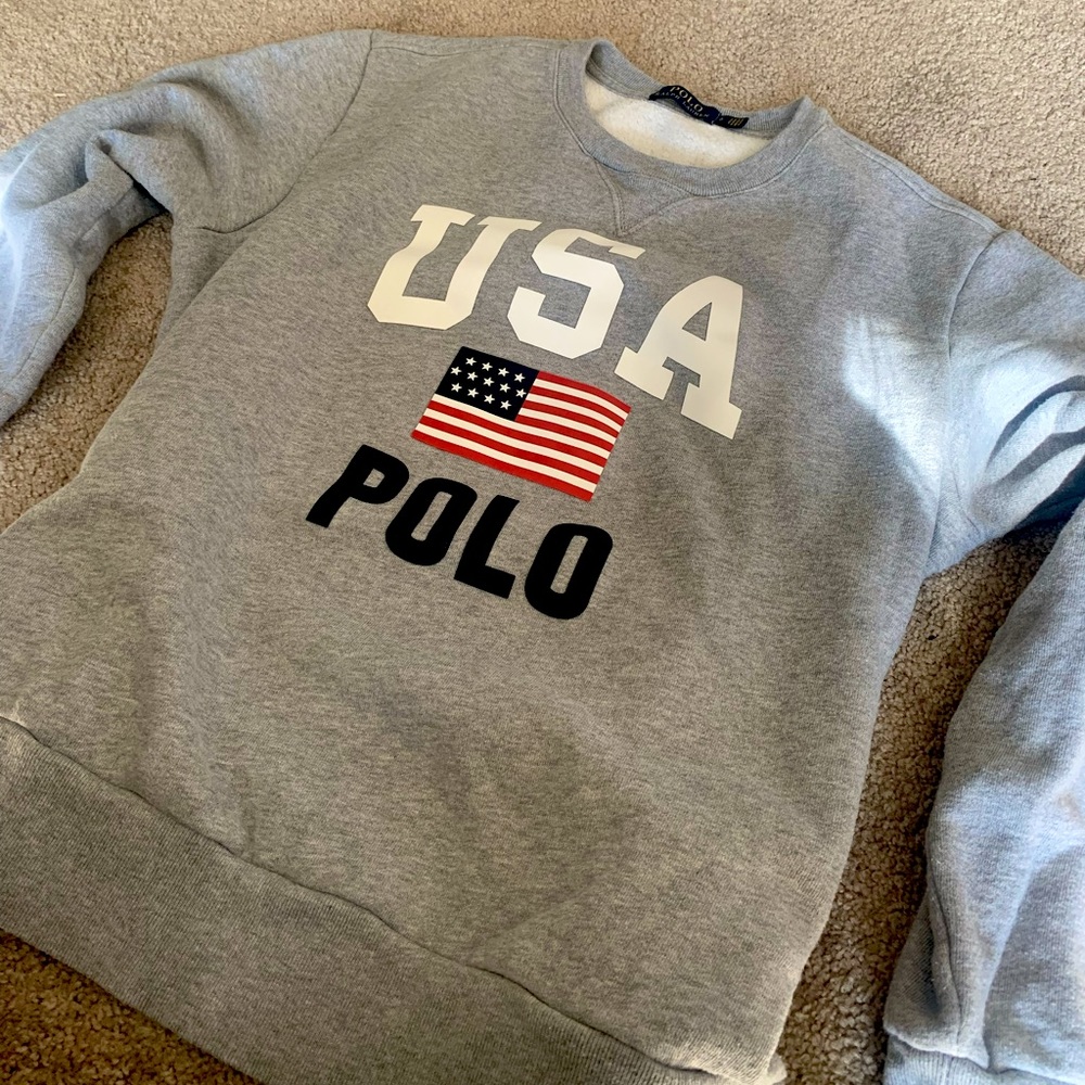 Polo Ralph Lauren crewneck sweatshirt (L fits Like M)